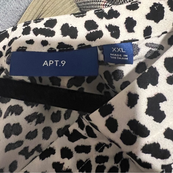 Apt 9 Dalmatian Dress - Picture 3 of 4